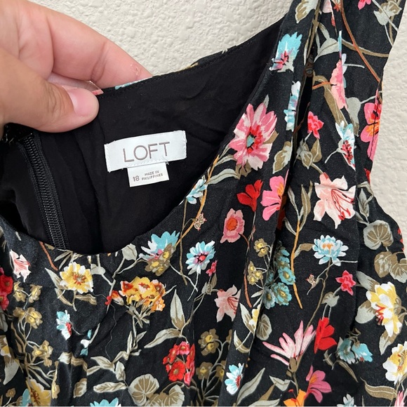 LOFT Women's Floral Romper One Piece Black with Multicolor Flowers Size 18 - Picture 2 of 5